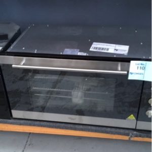 EURO EP900MSS ELECTRIC 90CM MULTI FUNCTION BUILT IN OVEN 12 MONTH WARRANTY RRP $1799
