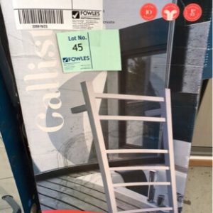 CALISTO 825X450 HEATED TOWEL RAIL (SOLD AS IS)
