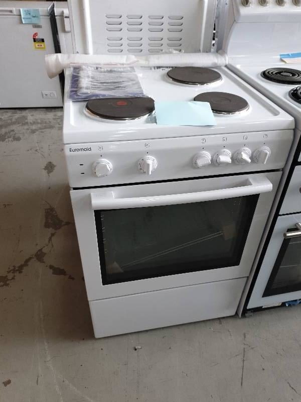 EUROMAID 60CM WHITE ALL ELECTRIC UPRIGHT COOKER EW60 3 MONT WARRANTY RRP$1199