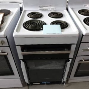 EUROMAID 540MM WHITE ELECTRIC FREESTANDING COOKER FRR54W 3 MONTH WARRANTY RRP $899 **BROKEN GLASS DOOR SOLD AS IS**
