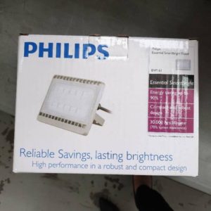 PHILIPS ESSENTIAL SMARTBRIGHT LED SPOTLIGHT FLOODLIGHT LAMP 30W