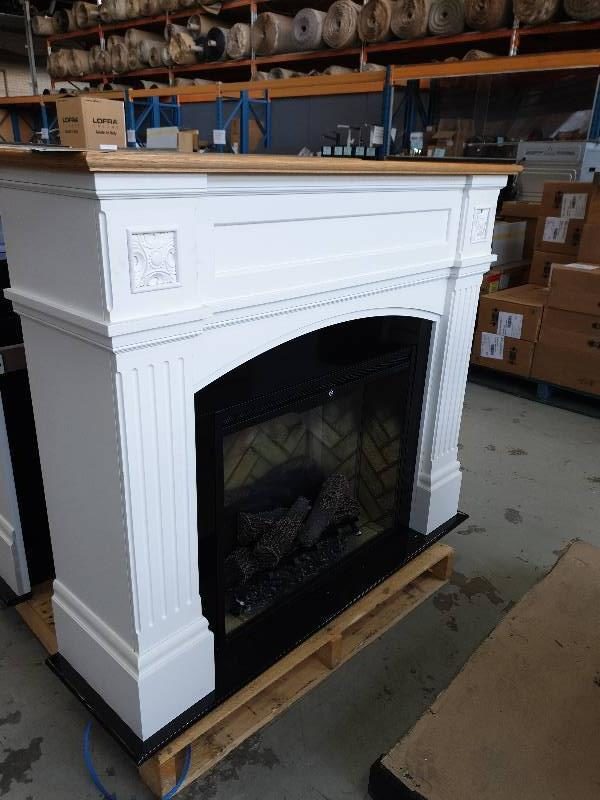 WINDELSHAM 2KW REVILLUSION ELECTRIC FIREPLACE WITH MANTLE LIFELIKE FLAMES WITH 2KW OUTPUT WITH 2 SETTINGS WITH 3 MONTH WARRANTY RRP$2700