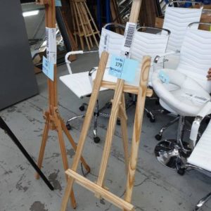 EX HIRE ART EASEL SOLD AS IS