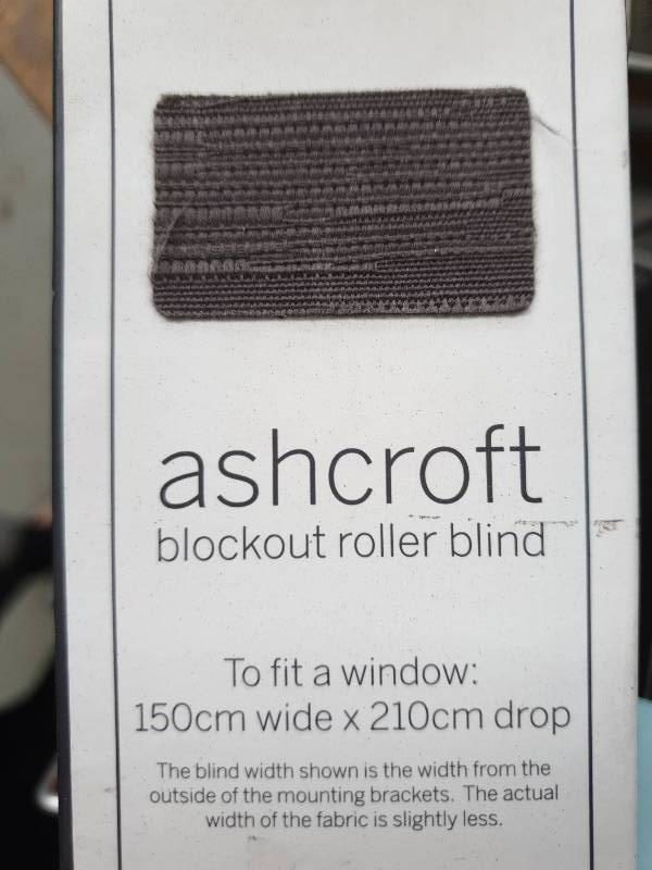 ASHCROFT BLOCK OUT ROLLER BLIND 150CMX210CM - CHARCOAL