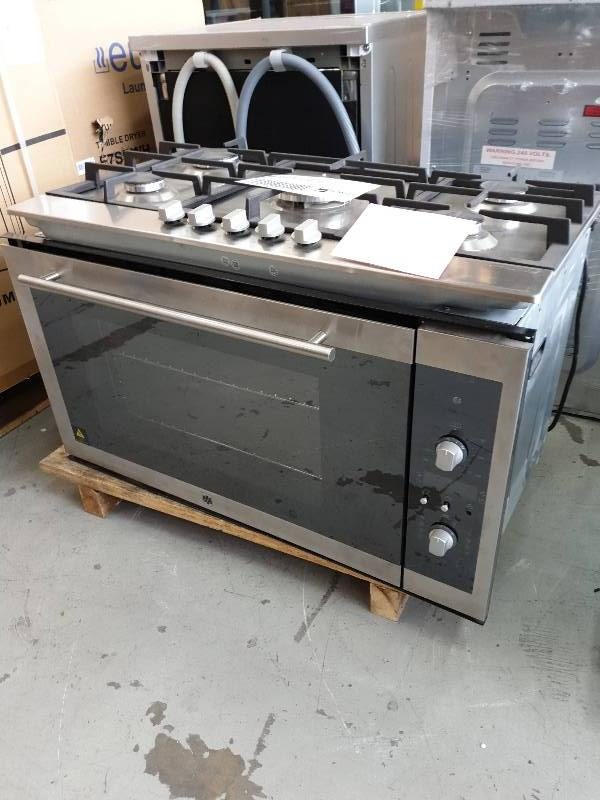 EX DISPLAY ELFA 900MM ELECTRIC OVEN WITH 900MM GAS COOKTOP WITH 3 MONTH WARRANTY