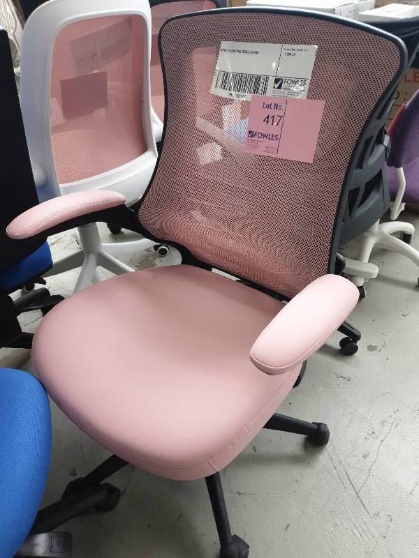 NEW BLACK/PINK OFFICE CHAIR
