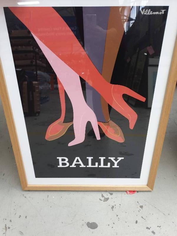 EX DISPLAY HOME FURNITURE - BALLY PRINT OAK FRAME SOLD AS IS