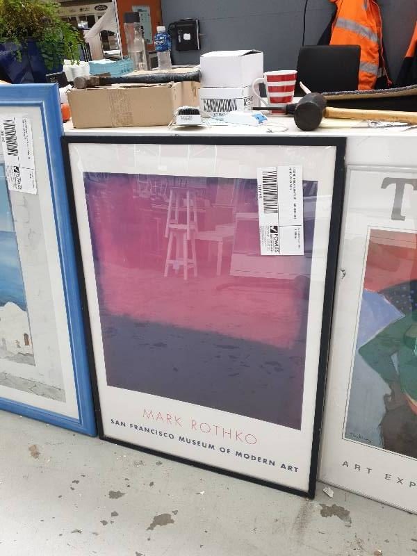 SECOND HAND FURNITURE - MODERN ART PRINT SOLD AS IS