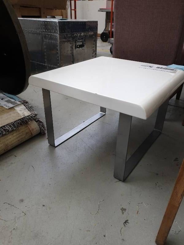 SECOND HAND FURNITURE - WHITE ACRYLIC SIDE TABLE WITH CHROME LEGS SOLD AS IS