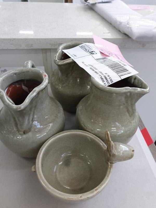 EX DISPLAY HOME DECOR - LOT OF 4 X CERAMIC ITEMS - JUSGS/BOWLS SOLD AS IS