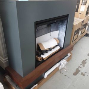 DIMPLEX 2KW SHERWOOD GREY MANTLE SWD20 FIRE BOX WITH TIMBER SURROUND RRP$2799 WITH 3 MONTH WARRANTY