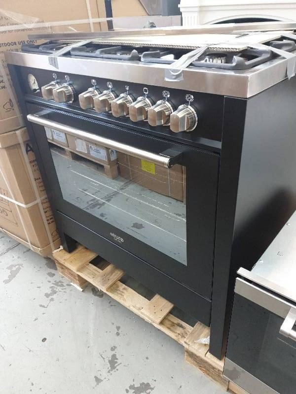EX DISPLAY EURO EMD900FAN BLACK 900MM FREESTANDING OVEN WITH 6 BURNER GAS COOKTOP WITH ELECTRIC OVEN WITH 3 MONTH WARRANTY RRP$2634