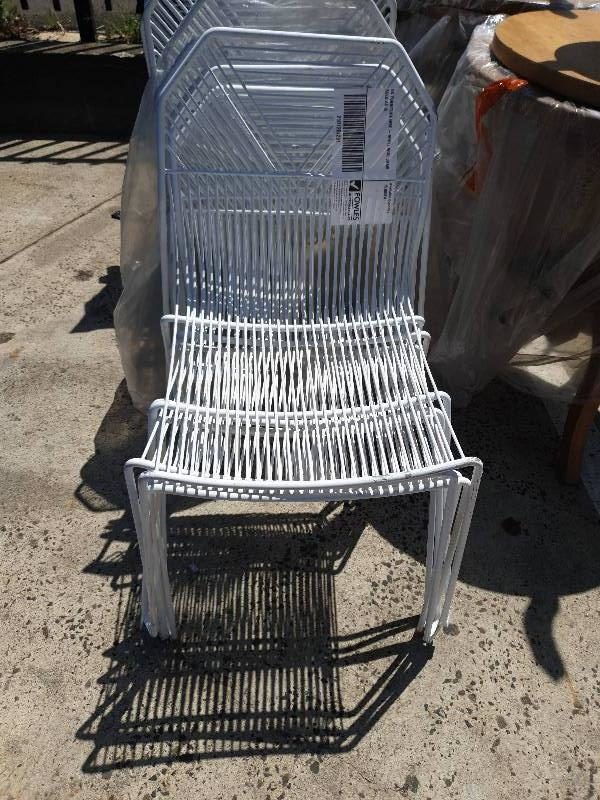 EX FURNITURE HIRE - WHITE WIRE CHAIR SOLD AS IS