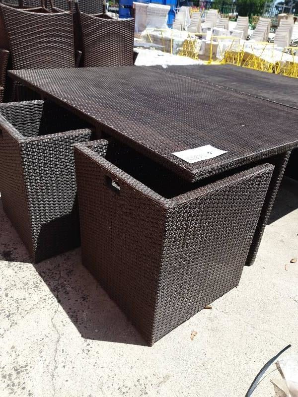 EX FURNITURE HIRE - OUTDOOR LARGE BROWN RATTAN DINING TABLE WITH 6 CHAIRS SOLD AS IS