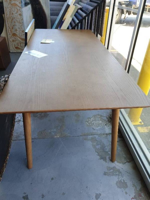 EX FURNITURE HIRE - OAK DINING TABLE SOLD AS IS