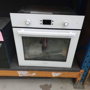 EUROMAID EW7 WHITE GLASS ELECTRIC OVEN 600MM WITH 7 COOKING FUNCTIONS WITH 3 MONTH WARRANTY SOLD AS IS