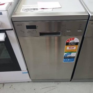 EX DISPLAY EURO EDS45XS 45CM DISHWASHER WITH 10 PLACE SETTINGS DEO 7786 WITH 3 MONTH WARRANTY