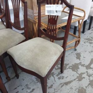 SECOND HAND FURNITURE - LOT OF 6 DINING CHAIRS SOLD AS IS