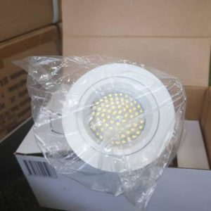 BOX OF 24 DOWNLIGHT KIT INCLUDING GLOBE 70MM CUT OUT WARM WHITE WHITE SHELL DKW90W7 PALLET 3