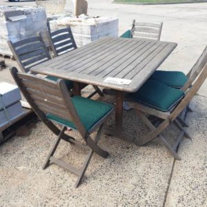 SECOND HAND FURNITURE - OUTDOOR SETTING SOLD AS IS