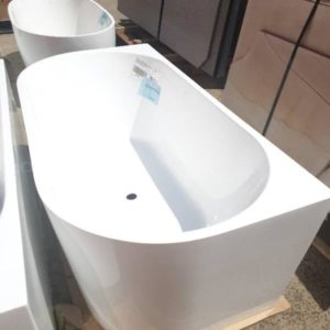 RIVA BACK TO WALL 1500MM FREESTANDING BATH WHITE ACRYLIC RRP$1099 MINOR IMPERFECTIONS