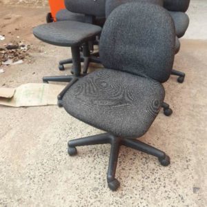 EX HIRE - OFFICE CHAIR SOLD AS IS