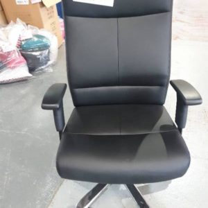 NEW EXECUTIVE OFFICE CHAIR