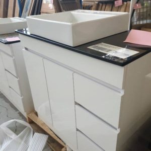 900MM GLOSS WHITE VANITY WITH DRAWERS AND BLACK GALAXY STONE BENCH TOP WITH ABOVE COUNTER BOWL BN885