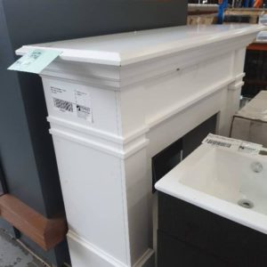 DIMPLEX WHITE MANTLE ONLY NO HEATER INCLUDED SOLD AS IS