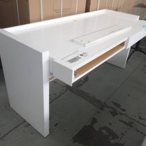 EX HIRE - WHITE DESK WITH BROKEN DRAWER SOLD AS IS