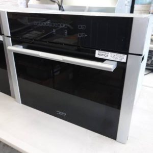 EX DISPLAY BAUMATIC STUDIO COMBINATION MICROWAVE OVEN BSCM45 BUILT IN 45CM WITH 3 MONTH WARRANTY