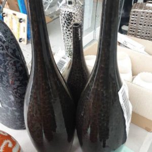 EX HIRE - SET OF 3 SPOTTED VASE SOLD AS IS