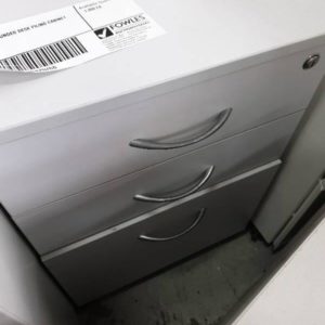 EX OFFICE - UNDER DESK FILING CABINET SOLD AS IS