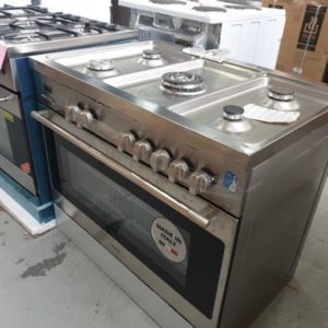 EURO 900MM FREESTANDING OVEN EFS900DX DUAL FUEL WITH 5 BURNER GAS COOKTOP WITH CENTRAL WOK BURNER FLAME FAILURETRIPLE GLAZED OVEN DOOR LOWER DRAWER AND MINI SPLASHBACK INCLUDED 8 FUNCTION OVEN WITH 2 YEAR WARRANTY