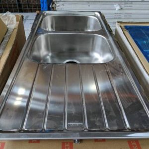 FRANKE SKX621 DOUBLE SINK WITH DRAINER WITH WASTES