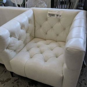 EX HIRE WHITE PU BUTTON UPHOLSTERED ARM CHAIR SOLD AS IS