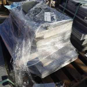 PALLET OF ASSORTED PAVERS
