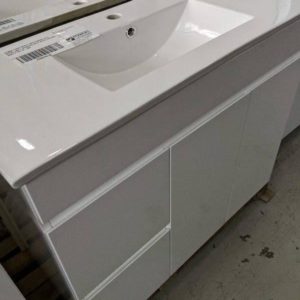 900MM FLOOR VANITY WITH FINGER PULL DOORS AND 2 DRAWERS WITH WHITE CERAMIC VANITY TOP SF-900