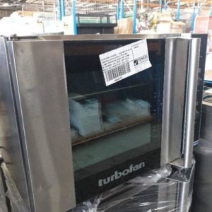 EX CATERING COMPANY - USED MOFFAT E31D4 TURBOFAN ELECTRIC CONVECTION OVEN 15 AMPTEMPERATURE RANGE 50C TO 260C 20 PROGRAMS GRILL MODE SAFE TOUCH VENTED SIDE HINGED DOOR SOLD AS IS NO WARRANTY