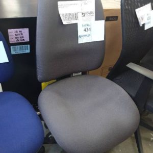 NEW OFFICE CHAIR GREY MATERIAL WITH WHEELS SOLD AS IS