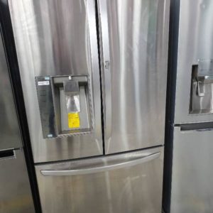 EX DISPLAY LG GRD730SL FRENCH DOOR FRIDGE WITH ICE & WATER MAKER WITH LED DISPLAY WITH 8 DIGITAL SENSORS WITH 12 MONTH LIMITED WARRANTY WITHIN 40KLMS OF MELBOURNE CBD SKU470010641