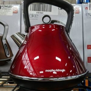 NEW MORPHY EVOKE KETTLE PYRAMID RED 1.5 LITRE CAPACITY MATTE FINISH WITH 360 DEGREE CORDLESS BASE MODEL 100108 RRP$130 WITH 3 MONTH WARRANTY