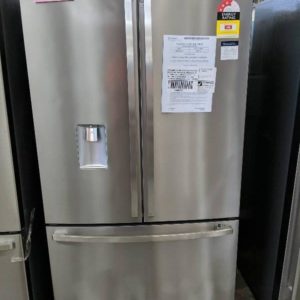 WESTINGHOUSE WHE6060SA 600 LITRE FRENCH DOOR FRIDGE WITH WATER 896MM WIDE TO FIT 900MM CAVITY QUICK CHILL FUNCTION MULTI AIR FLOW TECHNOLOGY INTERNAL ELECTRONIC CONTROLSFAMILY SAFE LOCKABLE COMPARTMENT DOOR ALARM HIDDEN HINGES WITH 12 MONTH WARRANTY 92873579