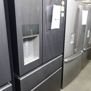 ELECTROLUX EHE6899BA 680LITRE DARK STAINLESS STEEL FRENCH DOOR FRIDGE WITH SMART SPLIT DOOR DESIGN TASTELOCK EASY GLIDE CRISPERS WITH AUTOMATIC HUMIDTY CONTROL FILTERED ICE & WATER SLIDE BACK SHELVING WITH 12 MONTH WARRANTY B94871244