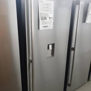 ELECTROLUX ERE5047SA 501 LITRE SINGLE DOOR FRIDGE WITH WATER DISPENSER FRESH ZONE DOUBLE INSULATED CRISPERS FRESH PLUS COOLING FLEXIBLE STORAGE HOLIDAY MODE WITH 12 MONTH WARRANTY 73770304
