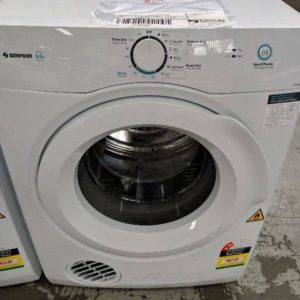 SIMPSON 5.5KG AUTO VENTED DRYER SDV556HQWA WITH ANTI TANGLE REVERSE TUMBLING FOR BETTER DRYING SENSOR DRYING LARGE DOOR OPENING WALL MOUNTABLE WITH 12 MONTH WARRANTY B02636154