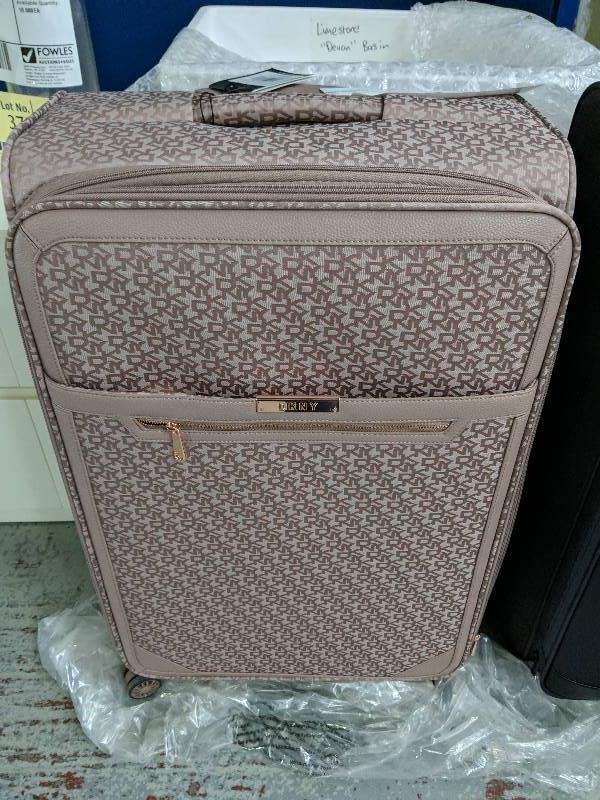 DKNY SIGNATURE ROSE SET OF 3 SUITCASES - Fowles Auction ＆ Sales