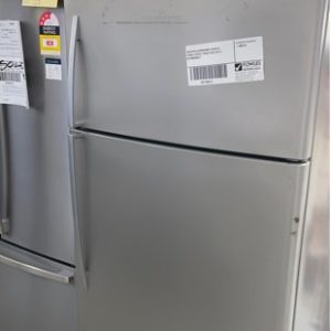UNTESTED SECONDHAND FISHER & PAYKEL S/STEEL FRIDGE SOLD AS IS NO WARRANTY