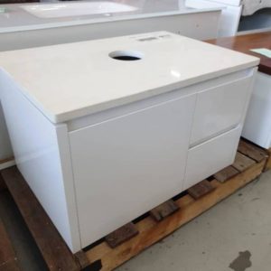 750MM WALL HUNG VANITY WITH STONE TOP SAW750