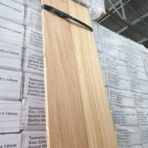 140X14/3MM TAS OAK NATURAL LACQUERED ENGINEERED FLOORING- (70 BOXES X 1.848 M2)